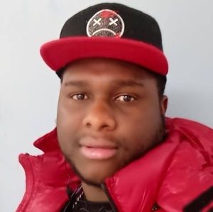 Meet your Posher, Edouardo